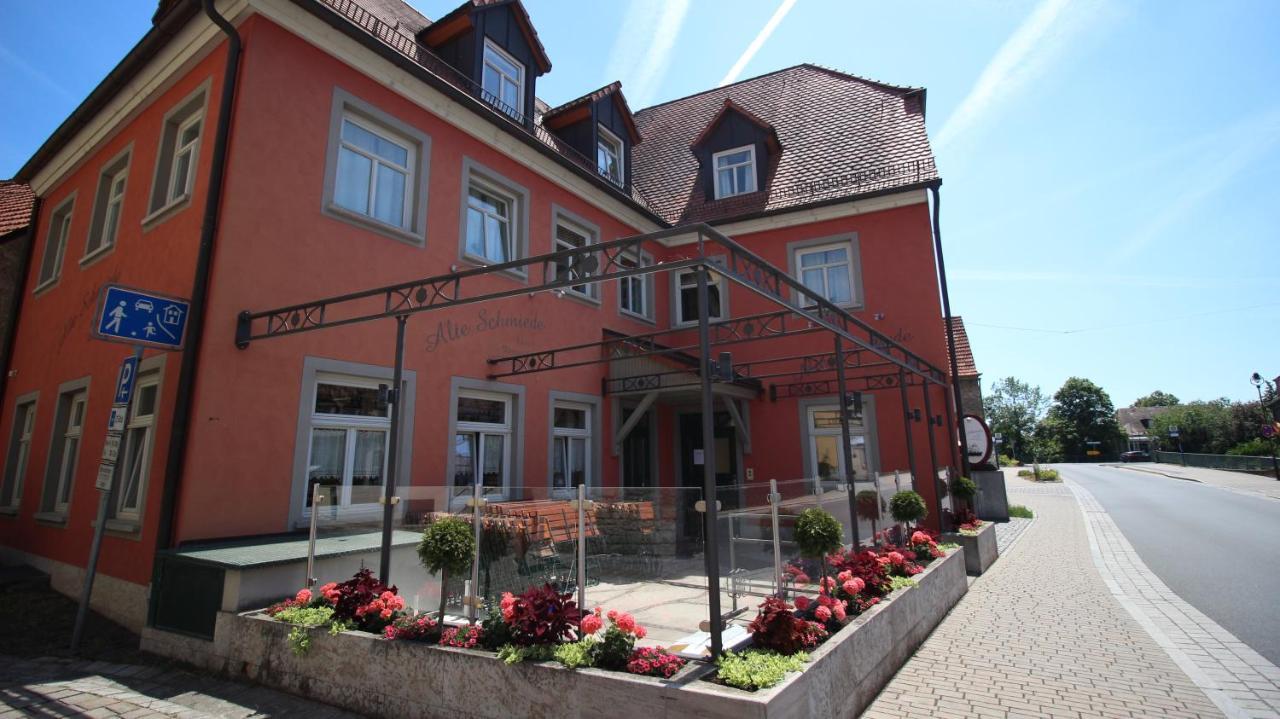 Aparthotel Alte Schmiede Dettelbach Exterior photo